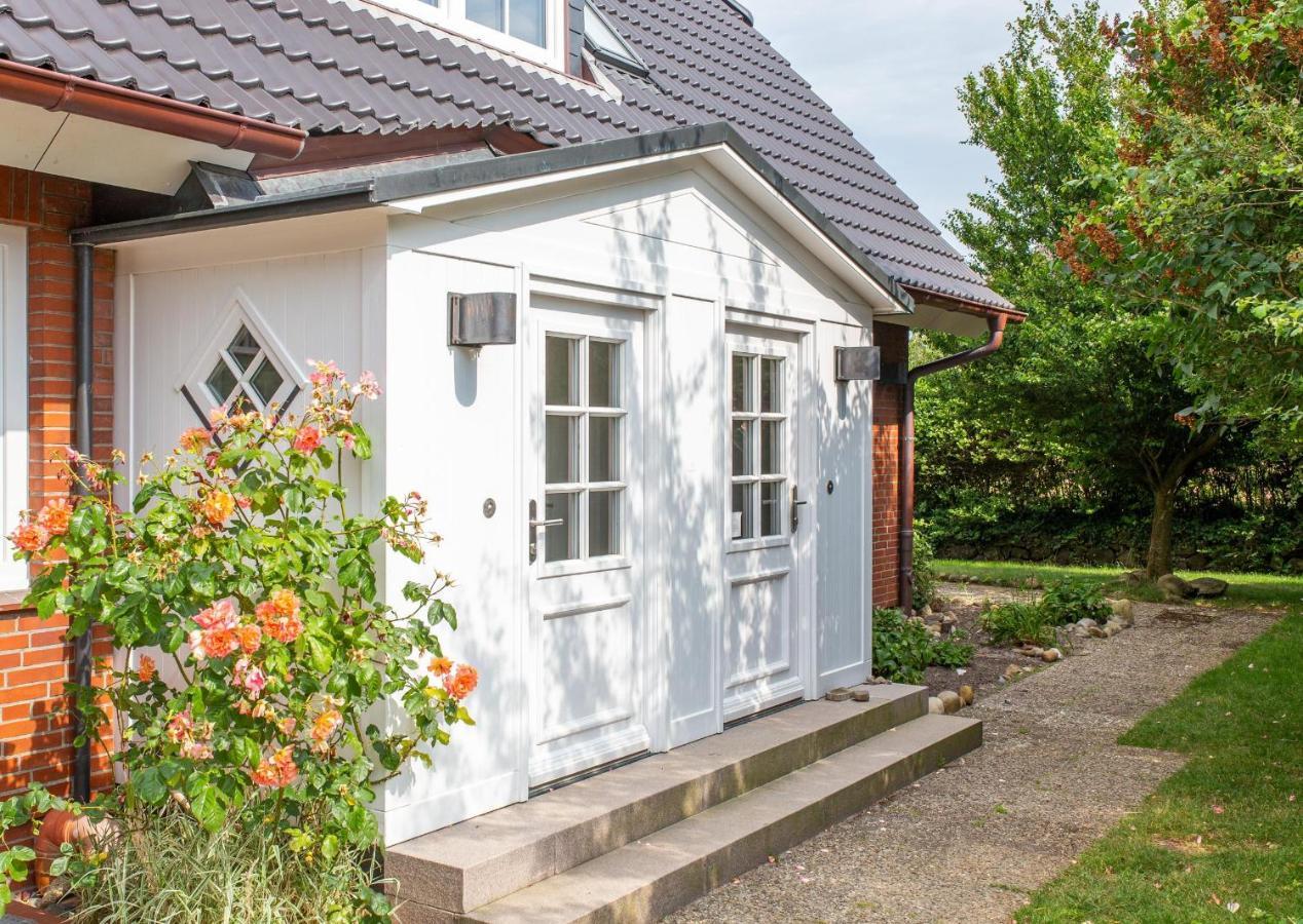 Haus Watthus - Wohnung Paradies Nebel Εξωτερικό φωτογραφία